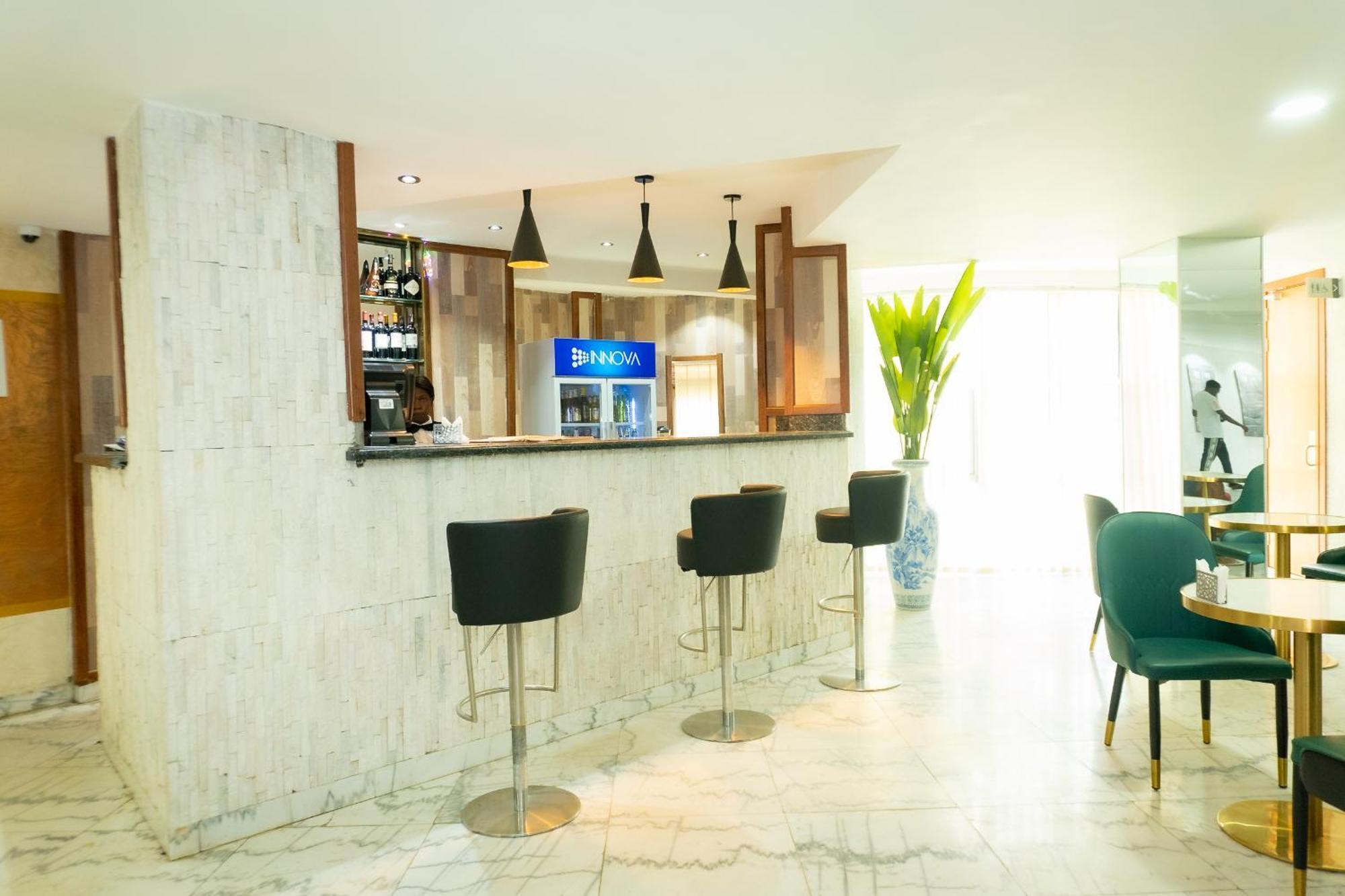 Hotel Le Figaro Douala Eksteriør billede