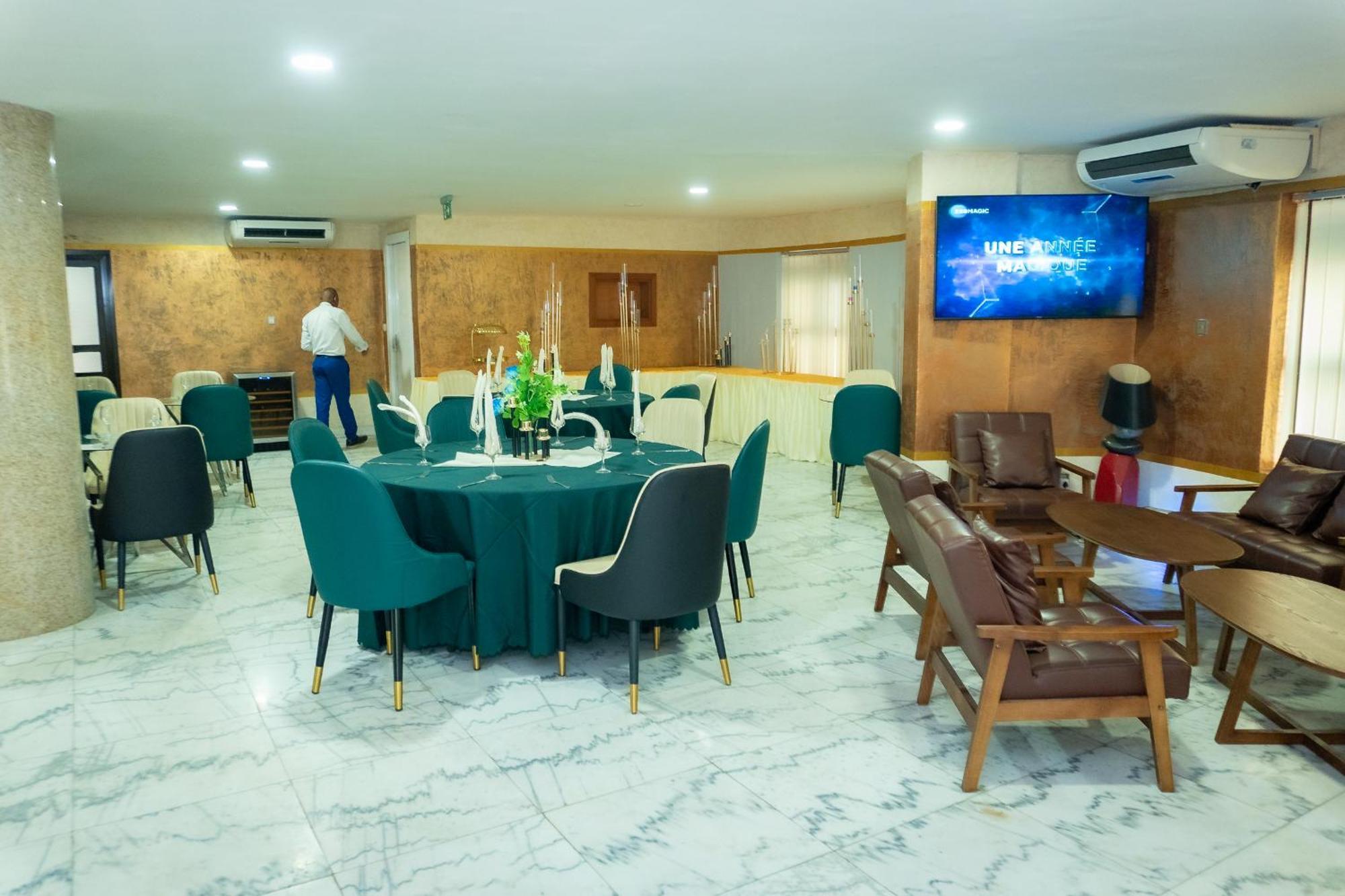 Hotel Le Figaro Douala Eksteriør billede
